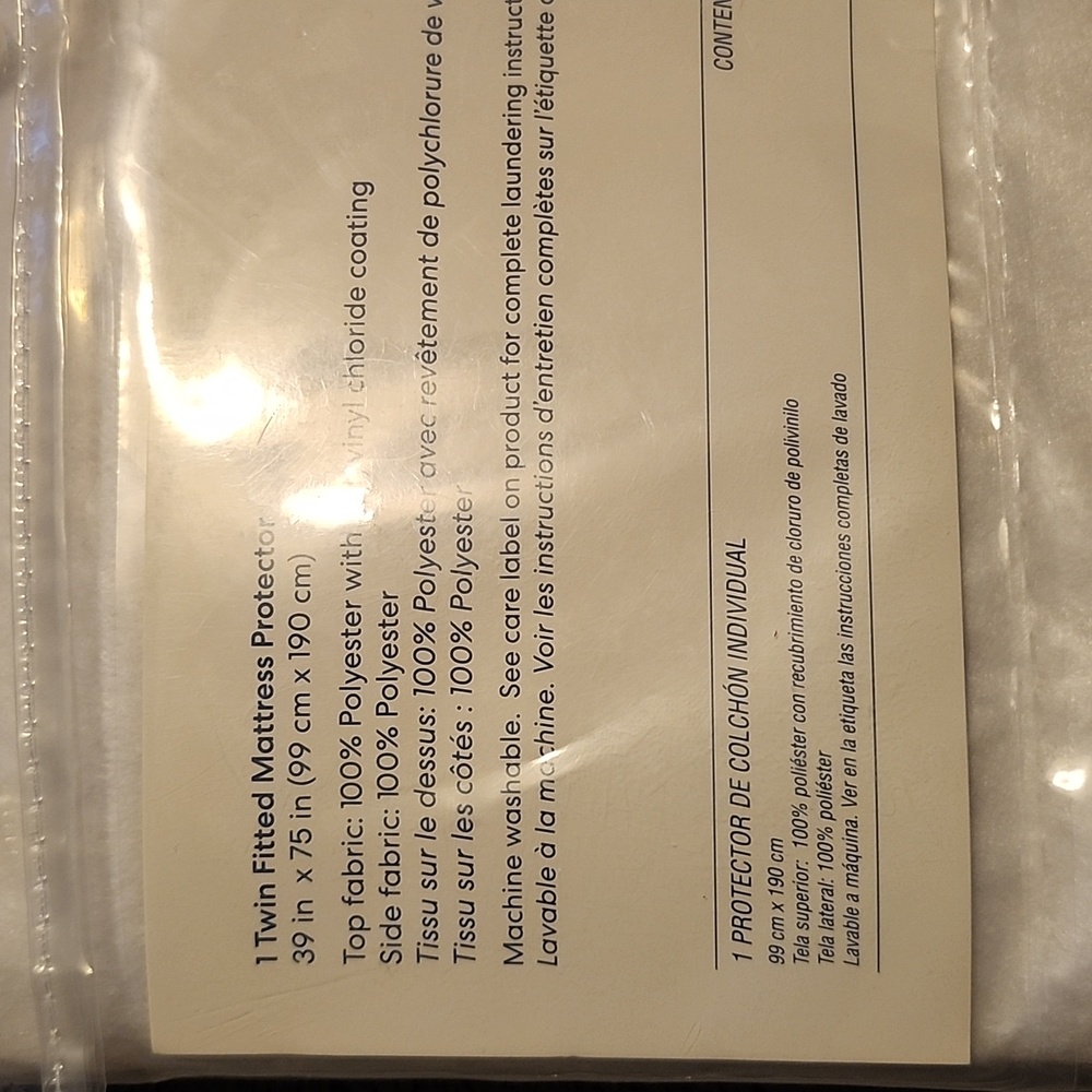 Fitted Matress Protector - Picture 4 of 6